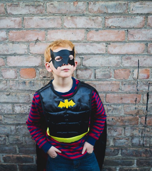 Batman & Superheld Wendeweste mit Cape - 4-7 Jahre