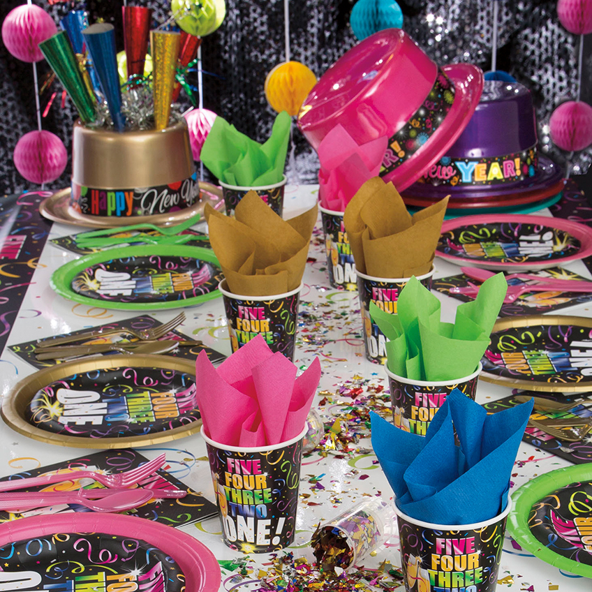 Countdown ins neue Jahr mit unserer knallbunten Silvesterdeko Countdown ins neue Jahr mit unserer knallbunten Silvesterdeko