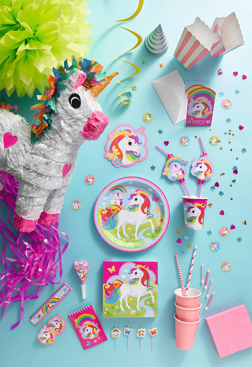 Wer es gern knallig mag, wird diese Einhorn-Deko zum Kindergeburtstag lieben Wer es gern knallig mag, wird diese Einhorn-Deko zum Kindergeburtstag lieben
