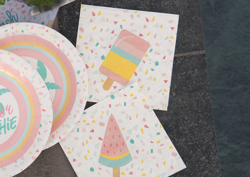 Geburtstag fruchtig bunt & schön mit Eisparty und richtig passender Deko Geburtstag fruchtig bunt & schön mit Eisparty und richtig passender Deko