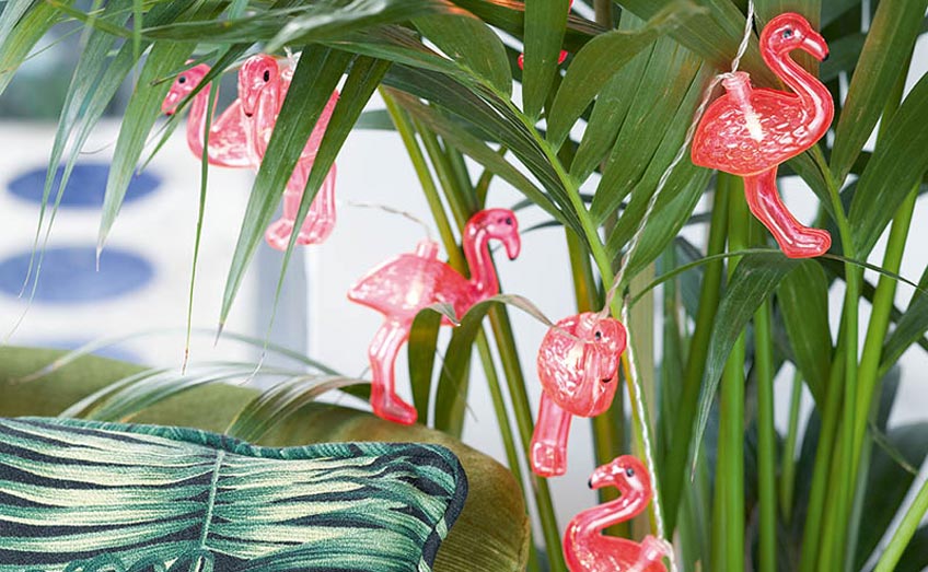 Lichterketten mit sommerlichen Motiven für deine Balkonparty findest du bei uns Lichterketten mit sommerlichen Motiven für deine Balkonparty findest du bei uns