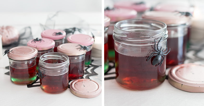 Glibber im Glas zu Halloween - Wackelpudding in zwei Farben (c) delari.de