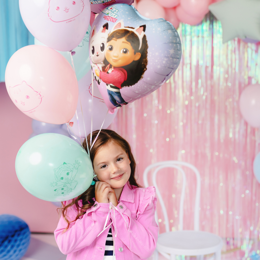 Gabby's Dollhouse Ballonbouquet zum Film aus lizenzierten Folien- und Latexballons