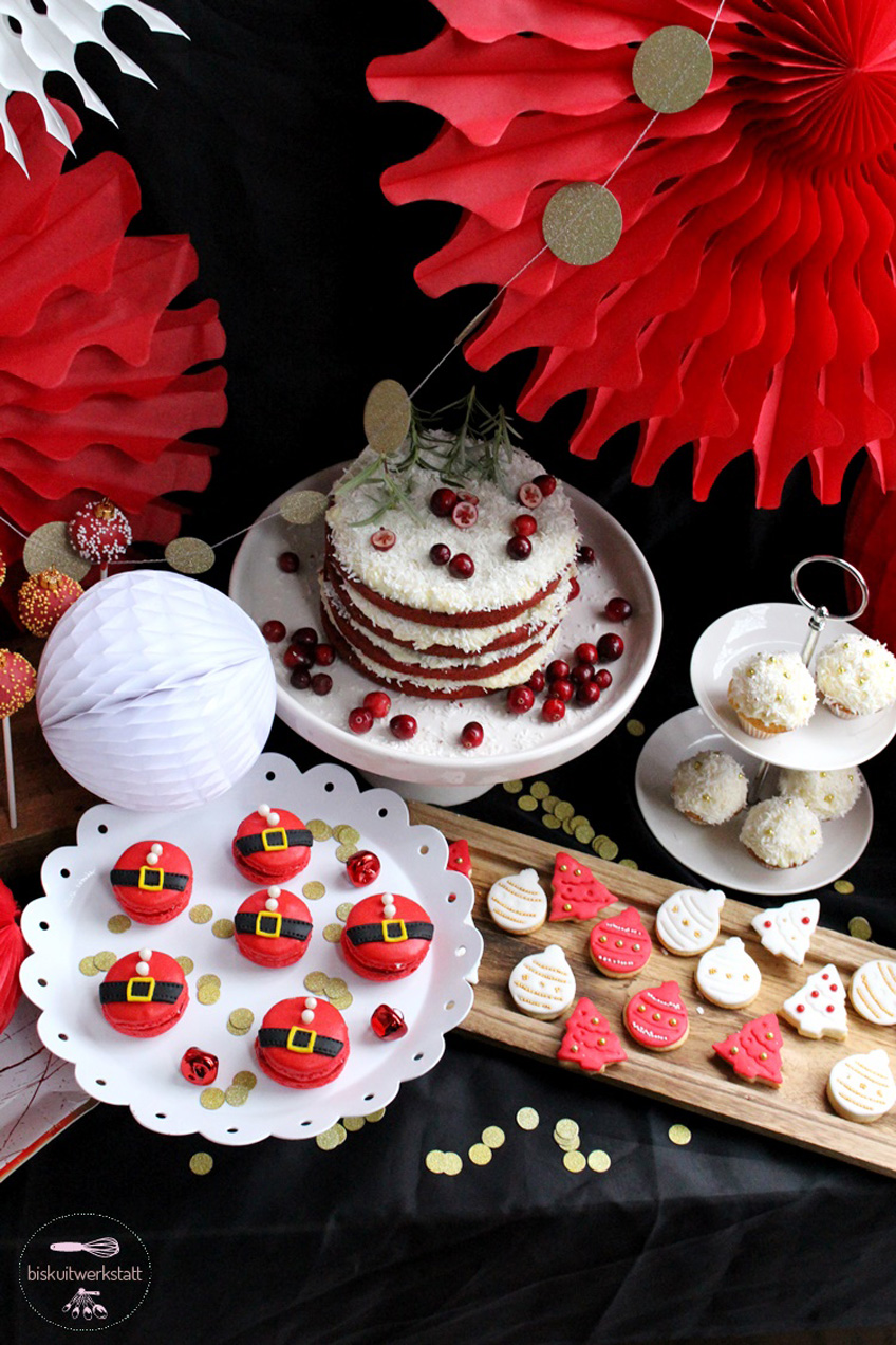 Viele süße Details finden sich auf dem hübschen Nikolaus Sweet Table Viele süße Details finden sich auf dem hübschen Nikolaus Sweet Table
