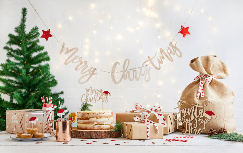 So wunderschön und nostalgisch kann dein Tisch zu Weihnachten aussehen So wunderschön und nostalgisch kann dein Tisch zu Weihnachten aussehen