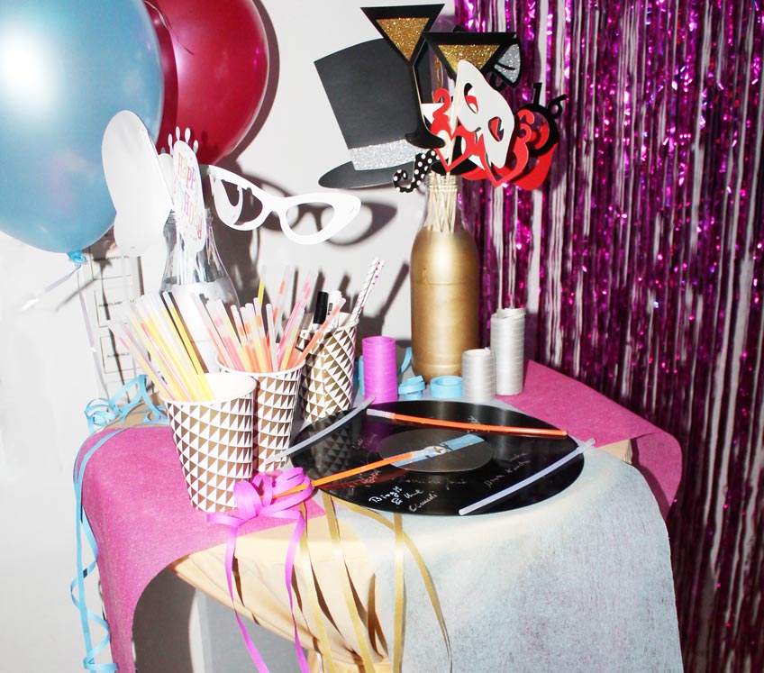 Mit einer Photobooth erstellt ihr traumhafte Erinnerungsfotos Mit einer Photobooth erstellt ihr traumhafte Erinnerungsfotos