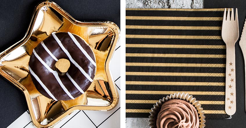 Der Silvester-Sweet-Table kommt supergut mit goldenen Sterntellern und schicken Streifenservietten Der Silvester-Sweet-Table kommt supergut mit goldenen Sterntellern und schicken Streifenservietten
