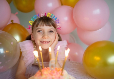 Vielseitig einsetzbar - binde Luftballons und Co, in deine Partyspiele ein (c) Great Pretenders