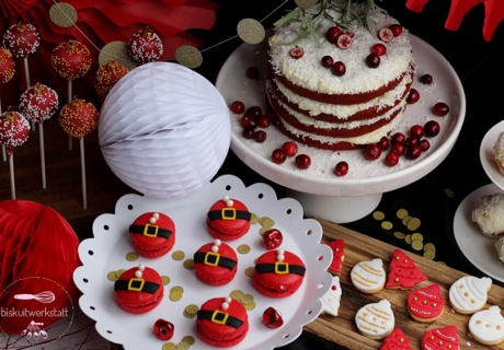 Gold, Rot und Weiß auf dem Sweet Table verbreiten Weihnachtsstimmung